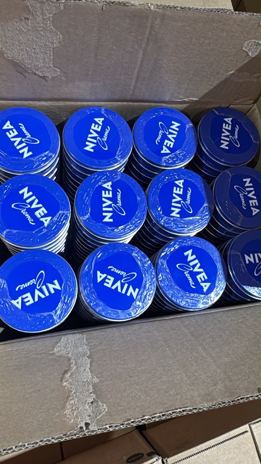 Cosmetics Cargo UAE